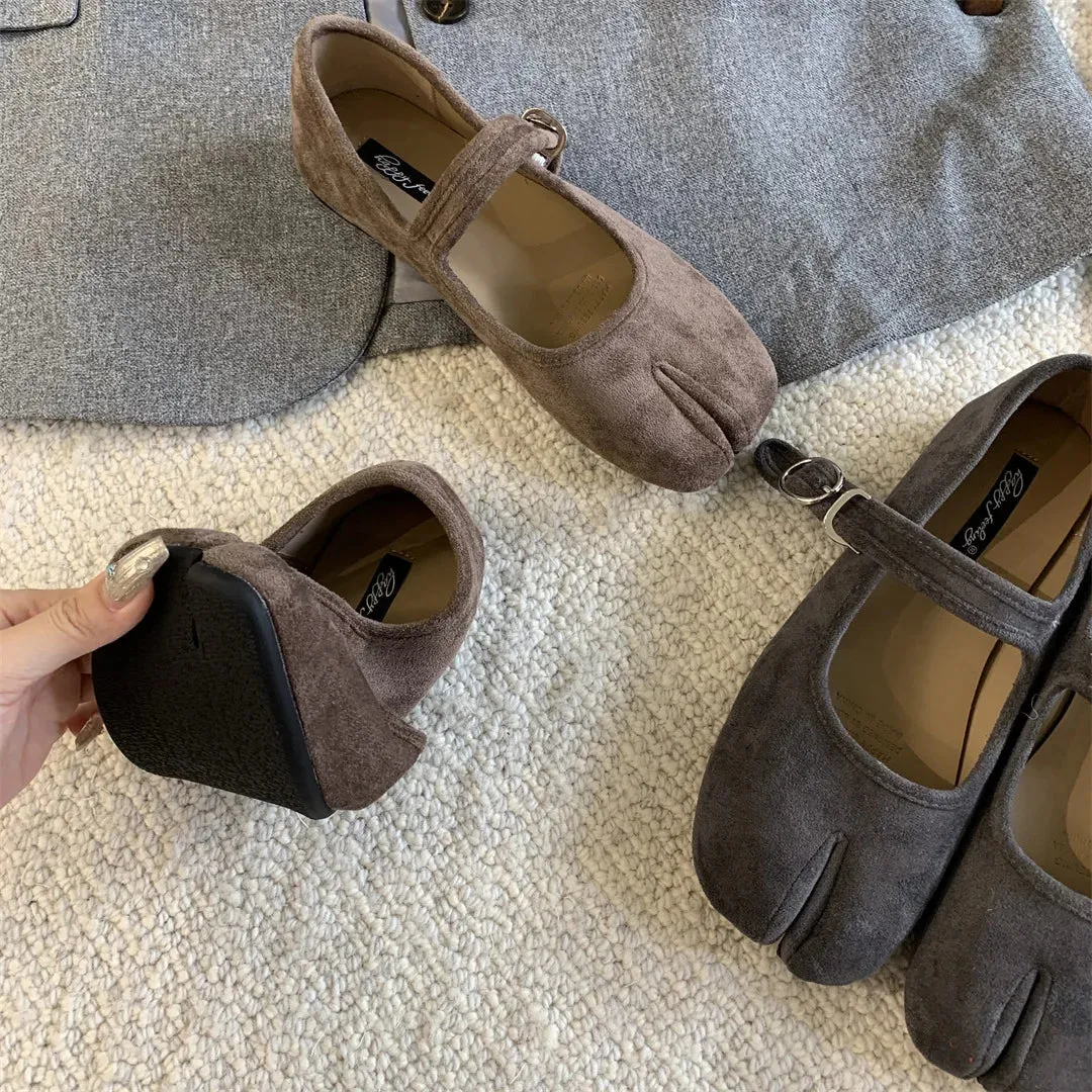 binfenxie  -  New Brand Women Spilt Toe Flats Round Toe Shallow Slip On Ladies Casual Ballet Shoes Soft Leather Eelgant Dress Shoes M