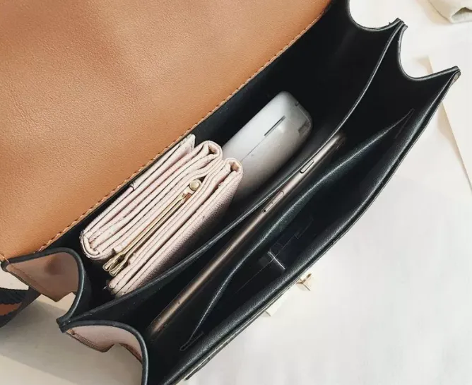 Black Gold Link Purse