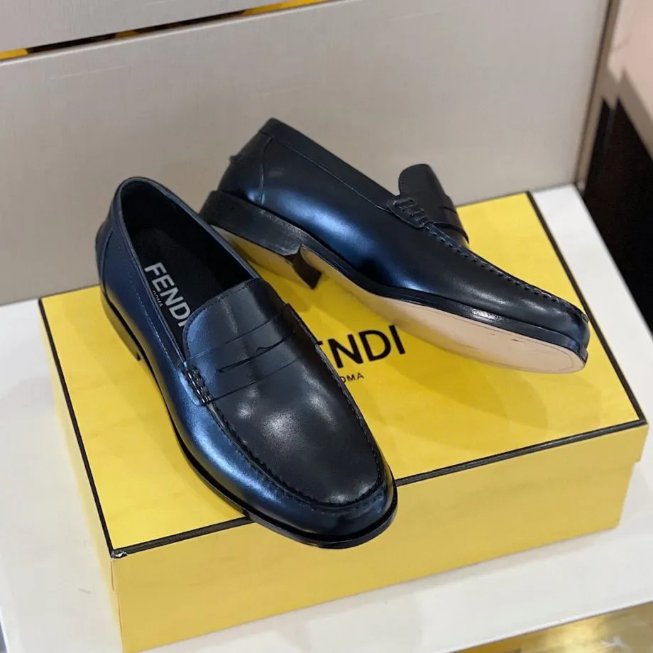 Feni Force Matte Black Loafers For Men