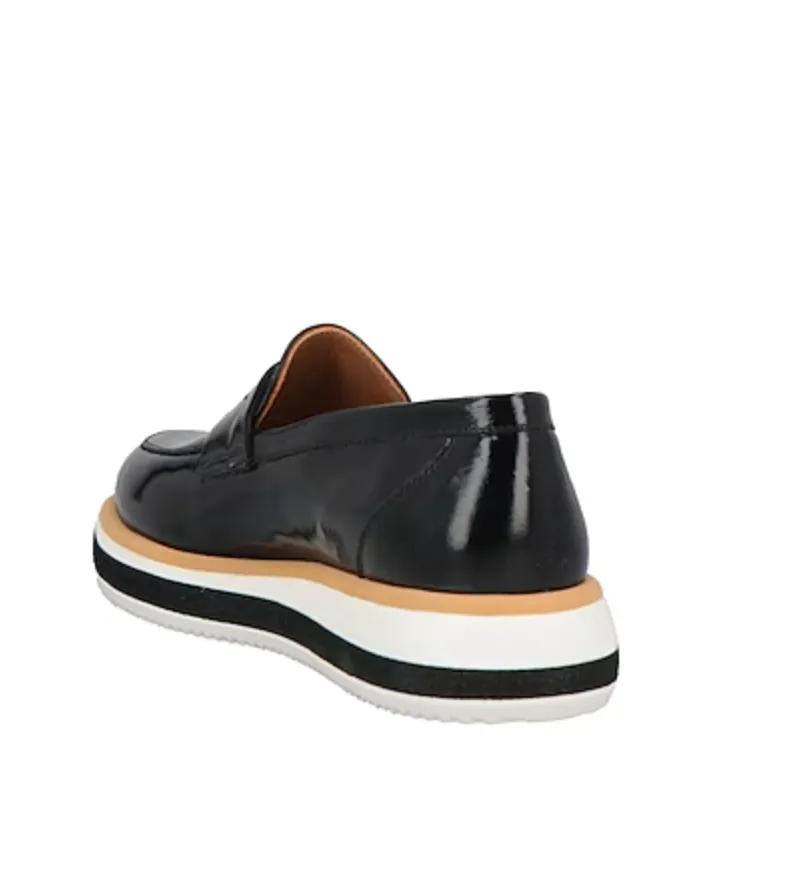 ROAMERS "NILA" BLACK PATENT LOAFER