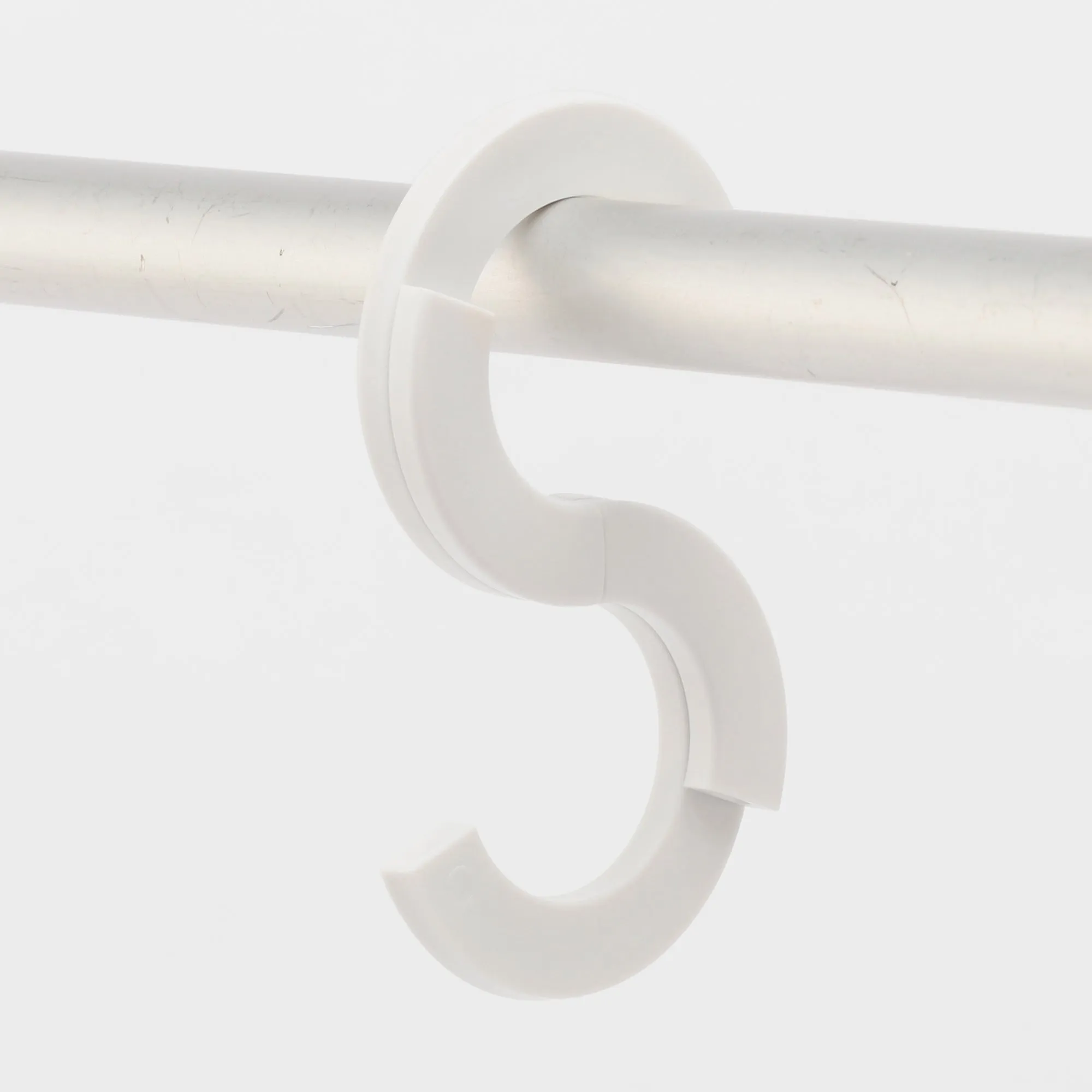 S-Shaped Hook Hanger