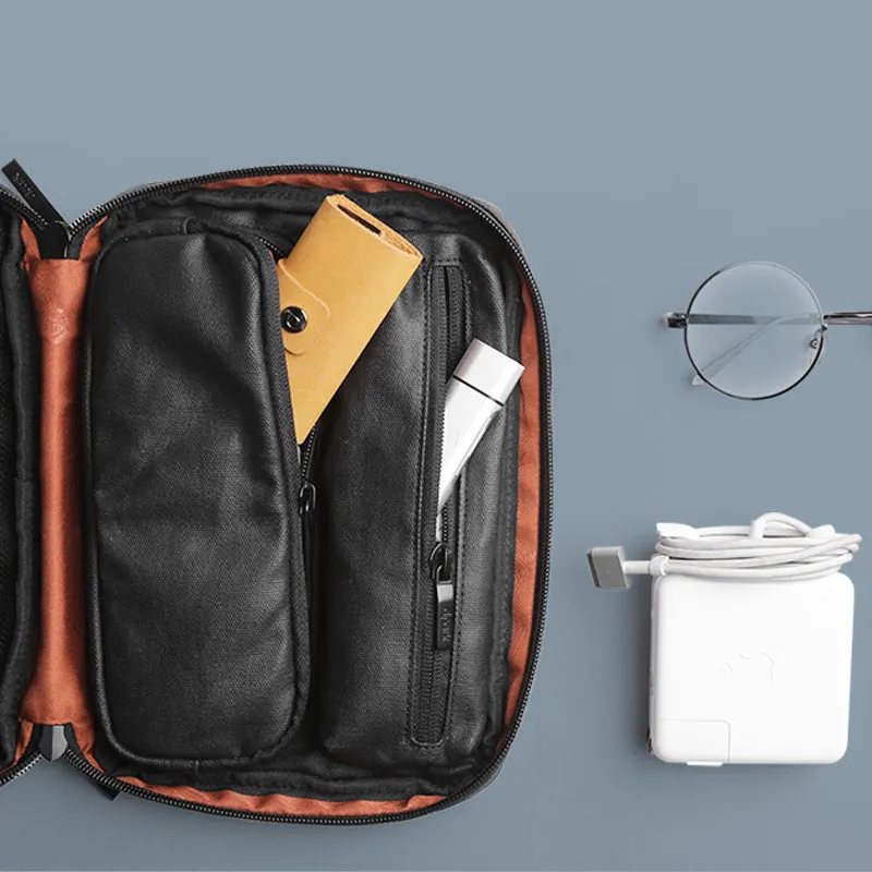 WATER-RESISTANT CANVAS ORGANIZER WITH HANDLE